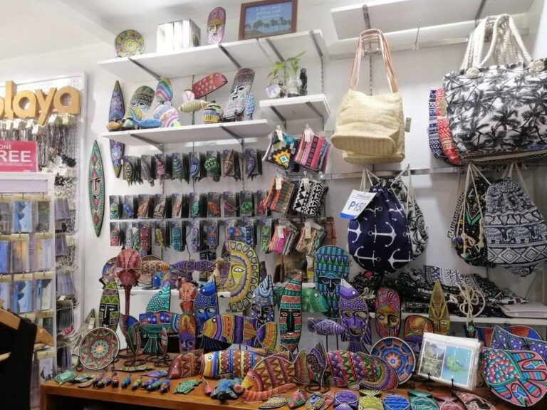 Aplaya Souvenirs 768x576