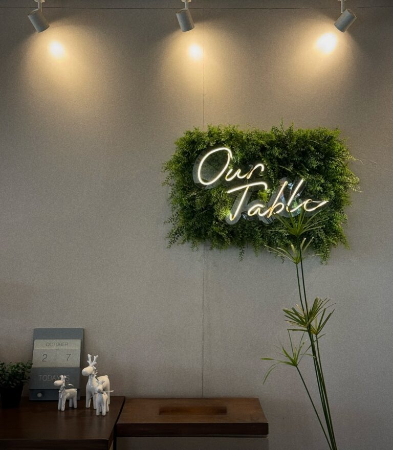 OurTable signange 768x880