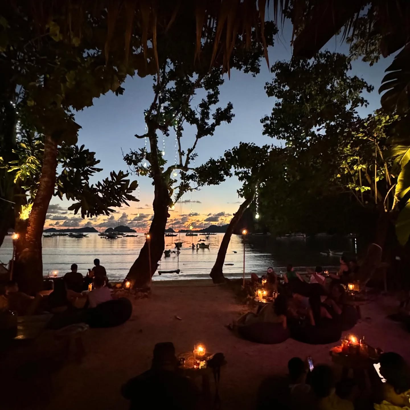 Sip Sunset Lounge fire around